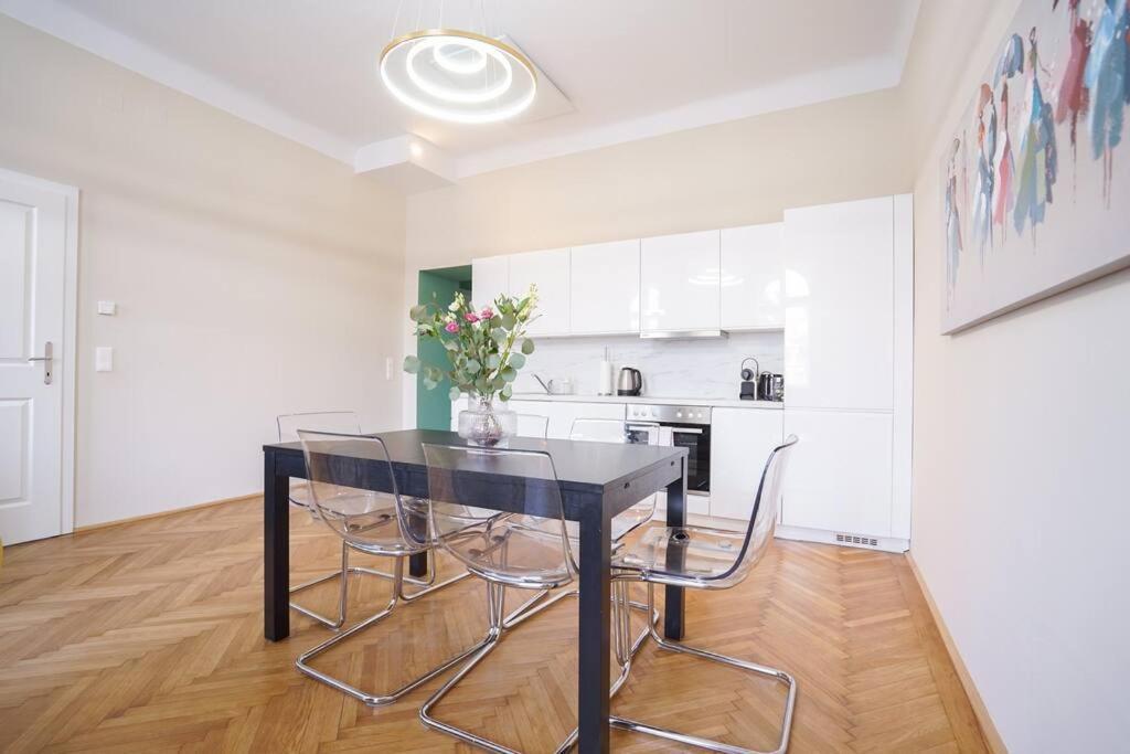 Boutique Suite Near Museum District Vienna Luaran gambar